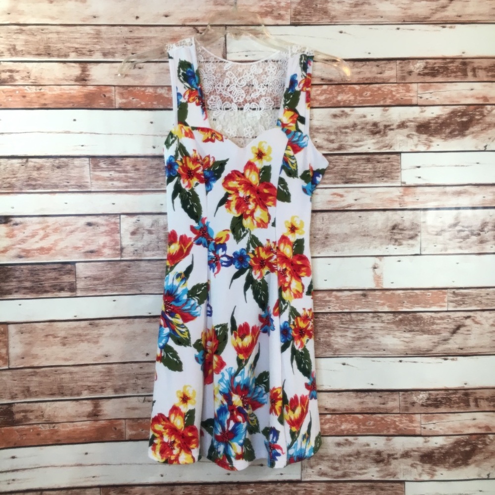 Viva You summer dress bright floral w/crochet L